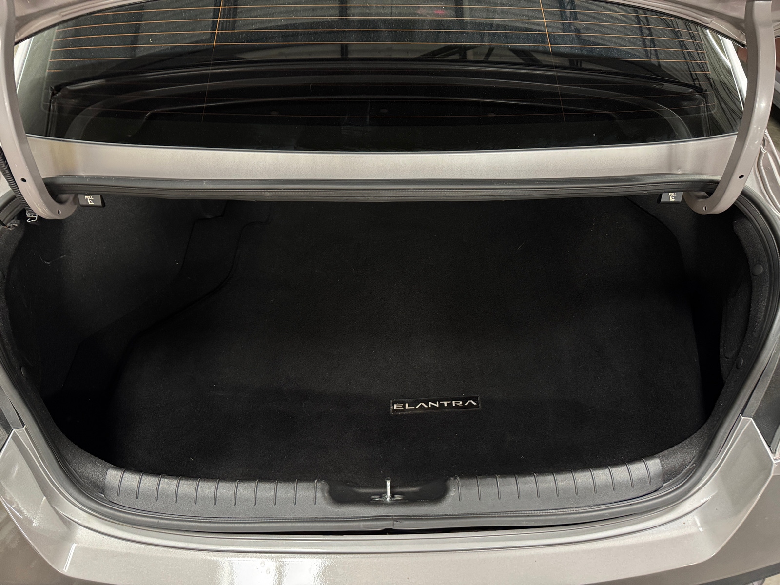 Thumbnail: 2024 Hyundai Elantra - 7