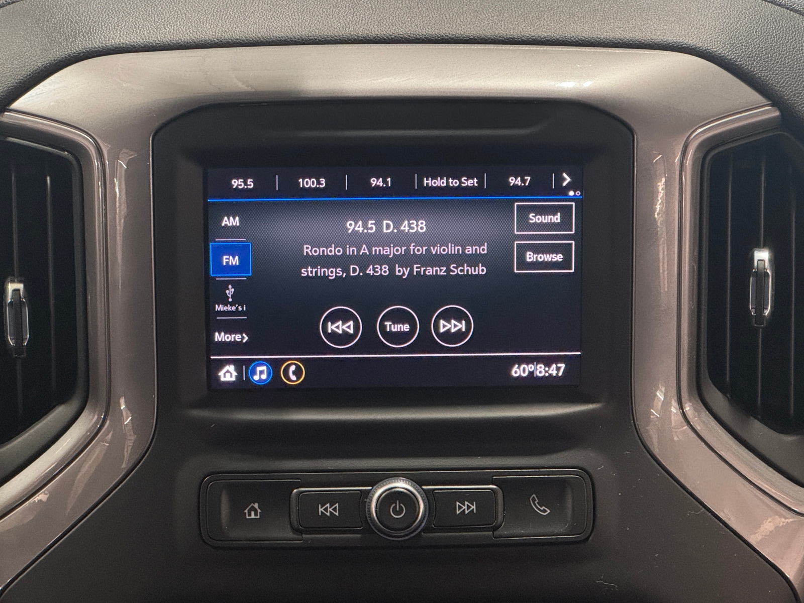 Thumbnail: 2020 Chevrolet Silverado 2500 - 4