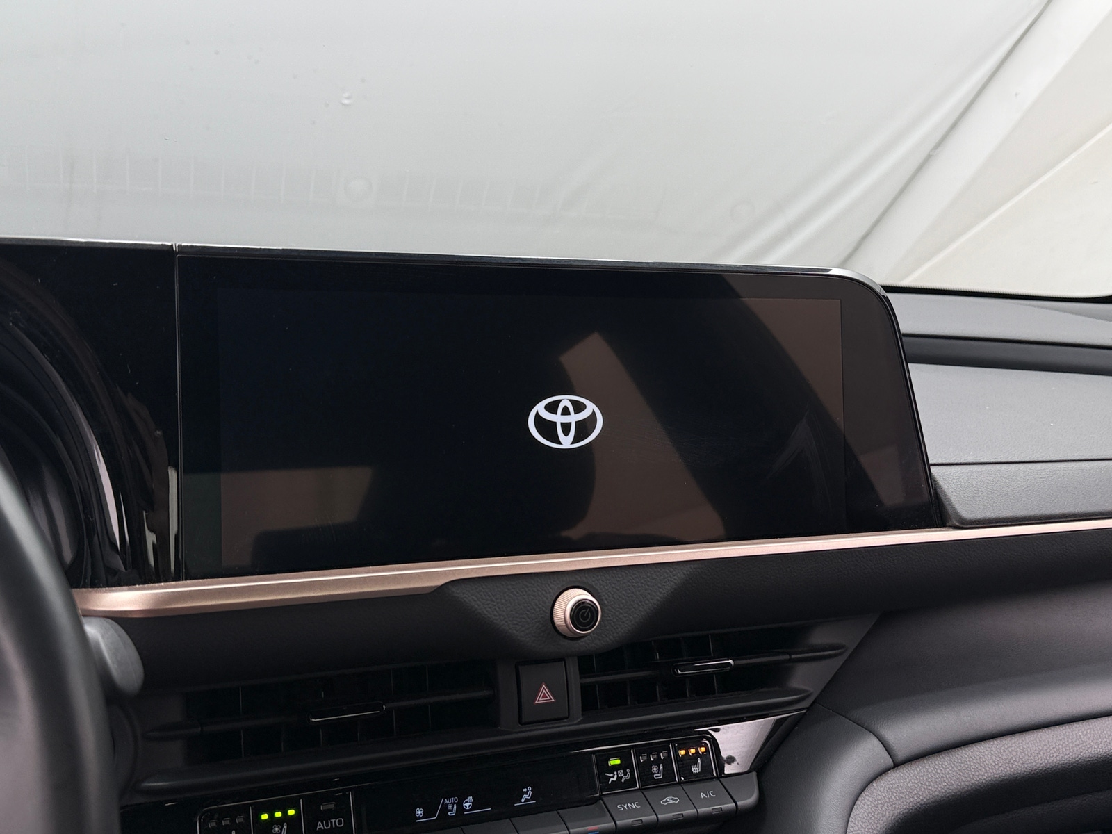 Thumbnail: 2024 Toyota Crown - 4