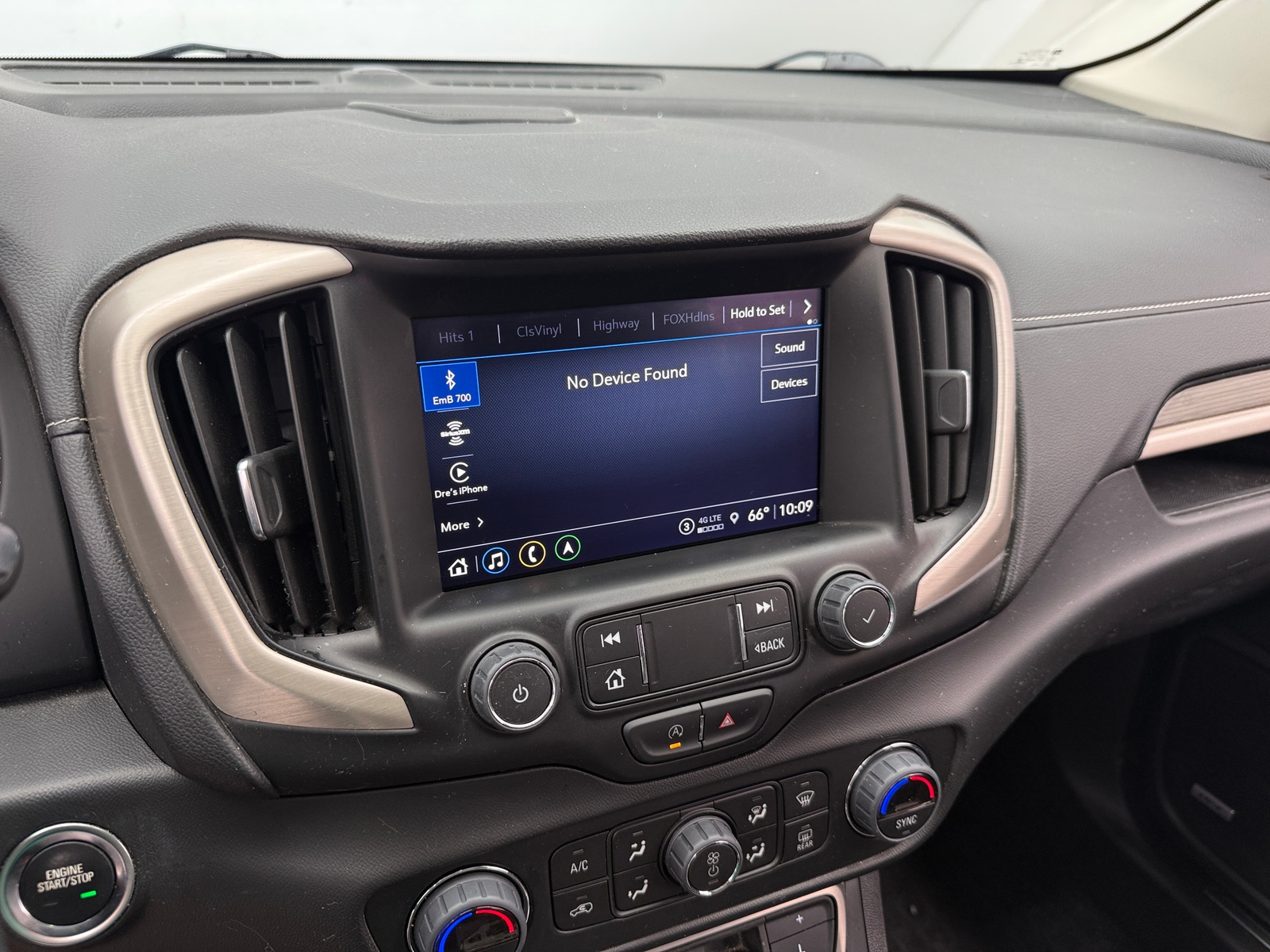 Thumbnail: 2022 GMC Terrain - 3