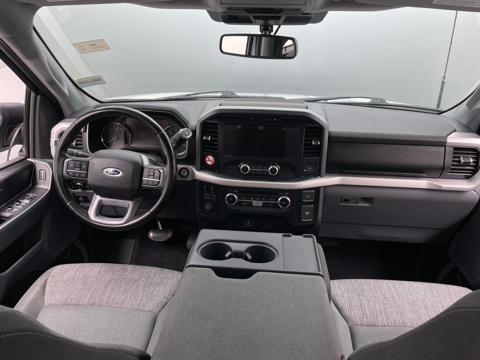 Thumbnail: 2023 Ford Econoline - 3