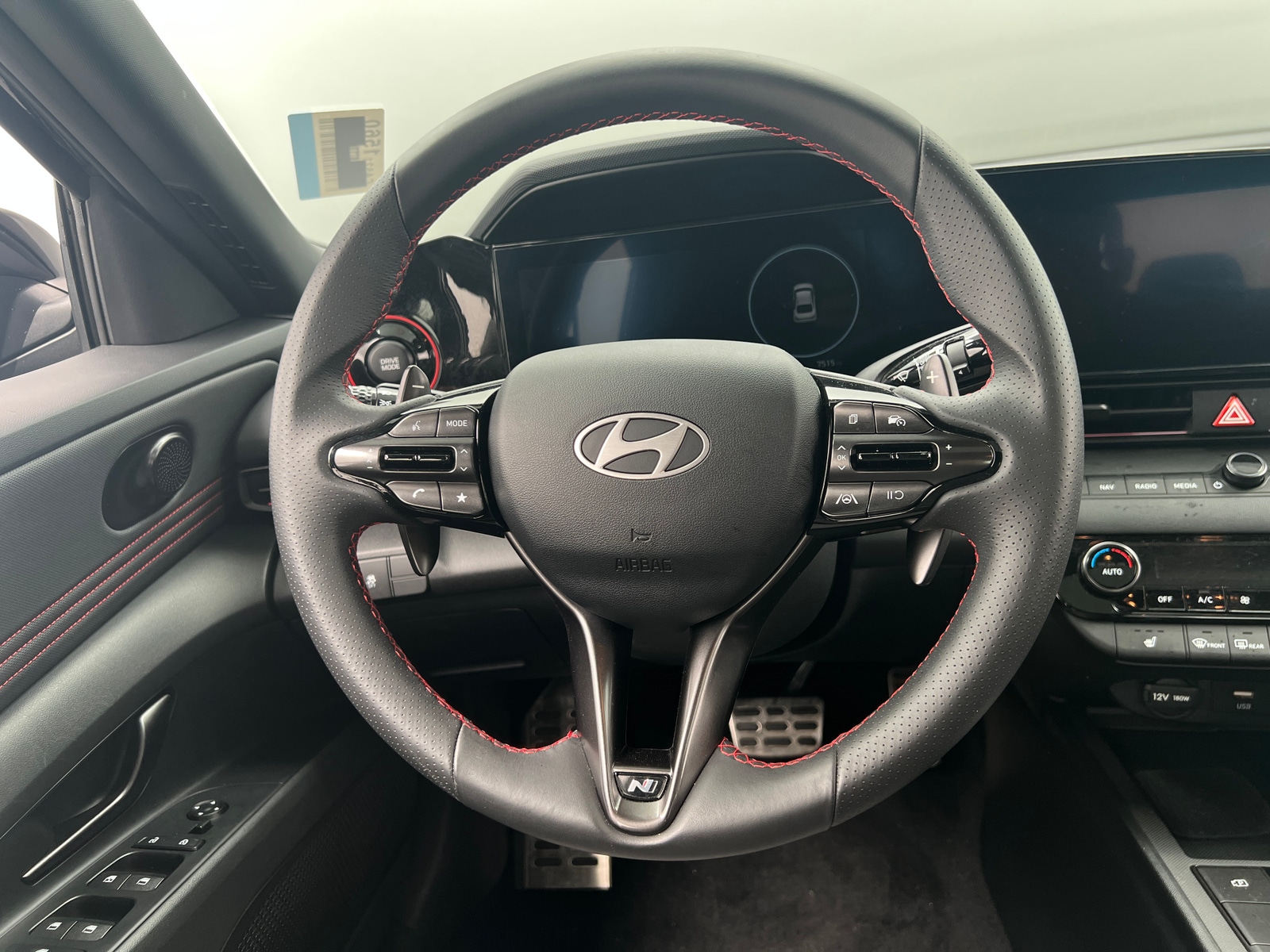 Thumbnail: 2025 Hyundai Elantra - 4