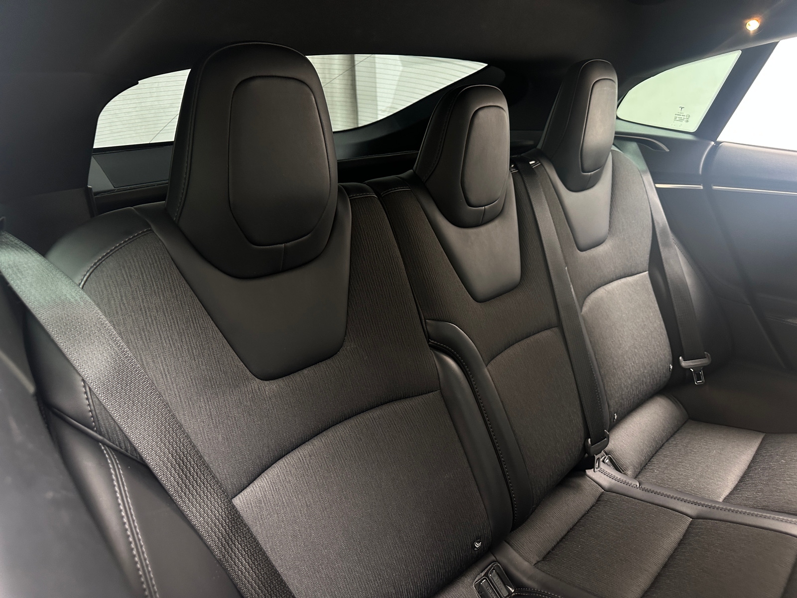 Thumbnail: 2018 Tesla Model S - 5