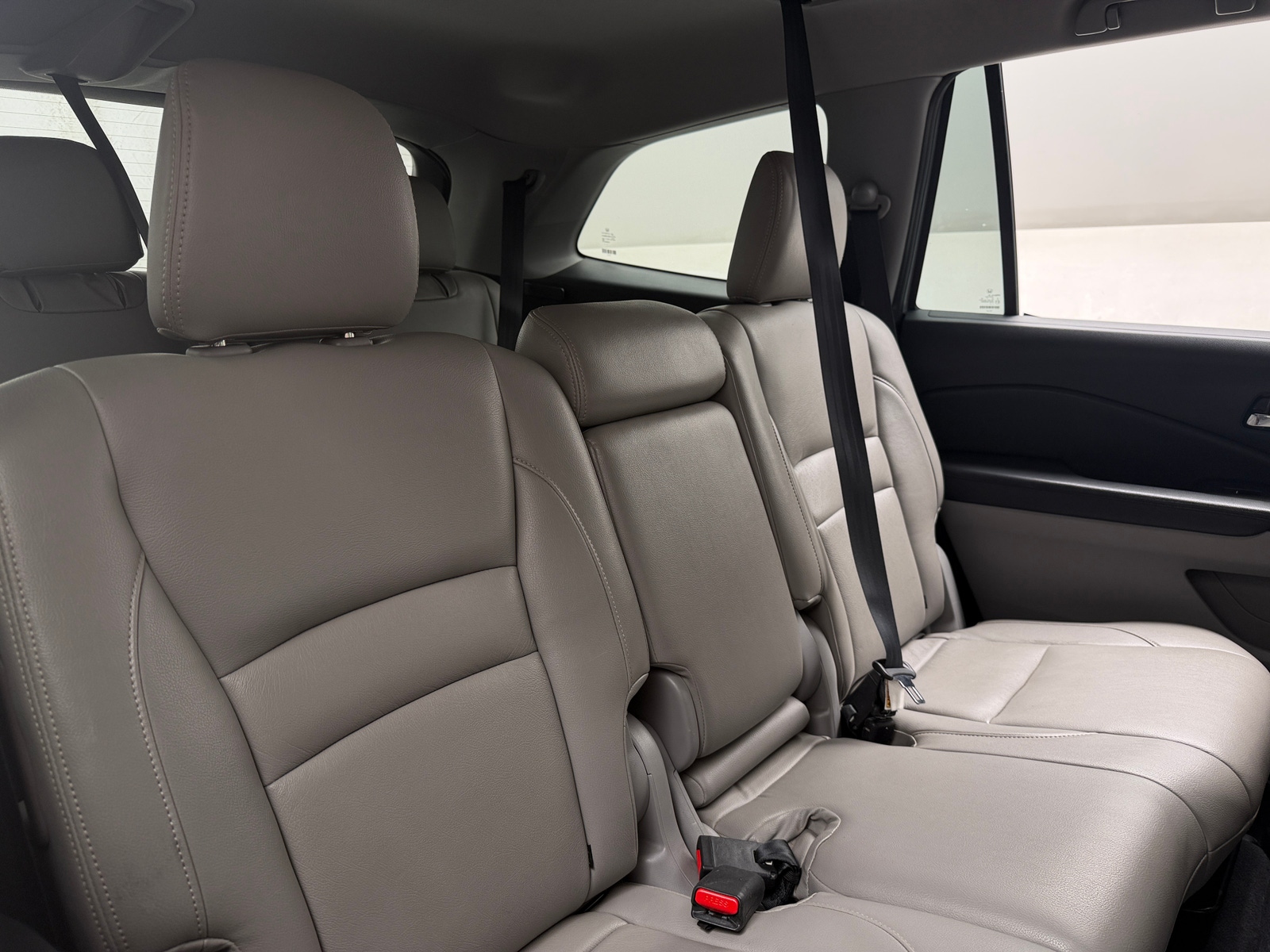 Thumbnail: 2016 Honda Pilot - 6