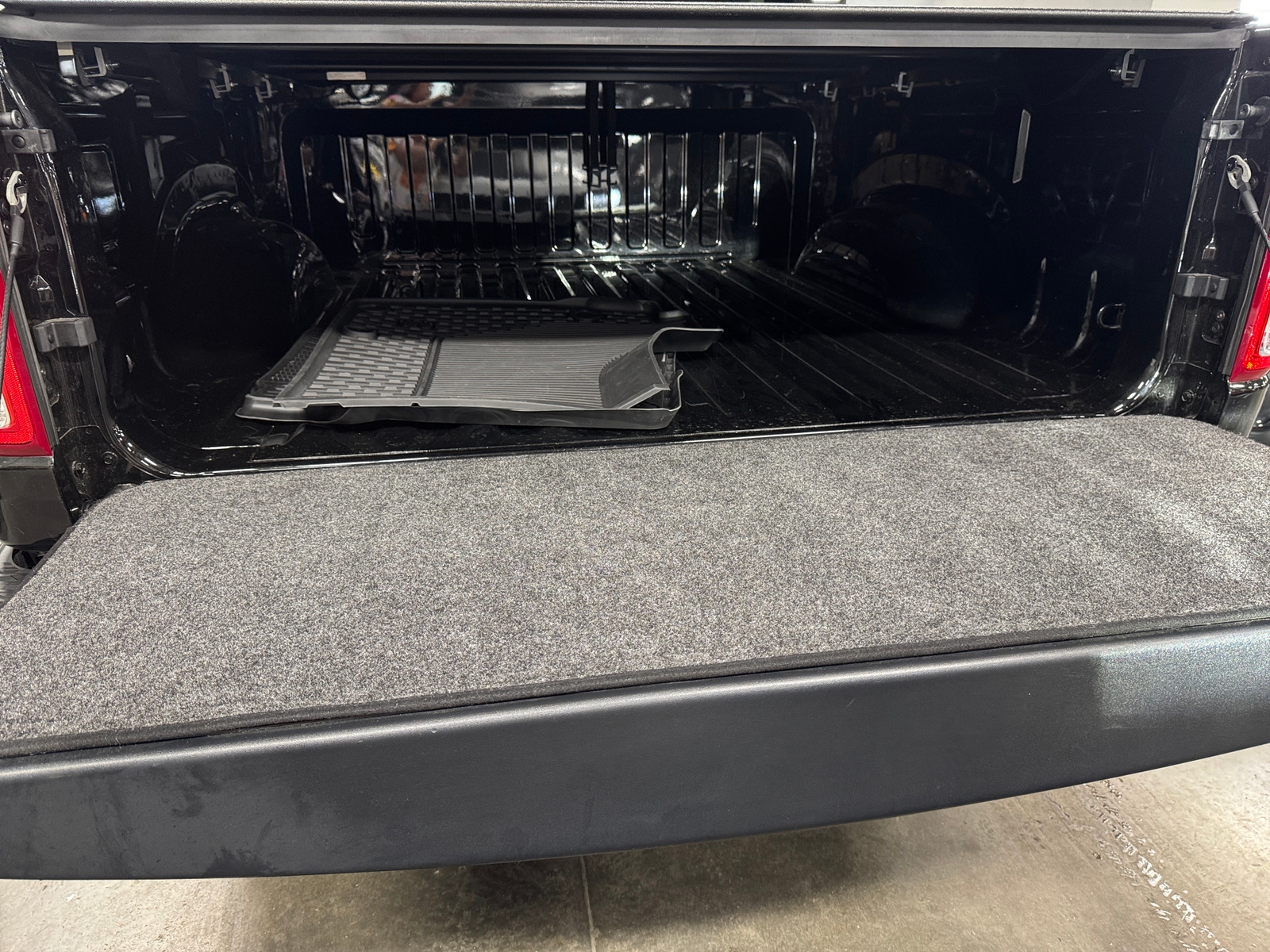 Thumbnail: 2023 RAM 1500 - 7