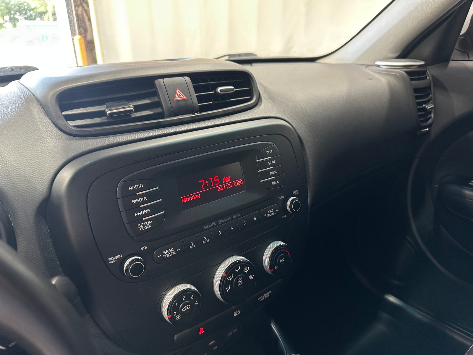 Thumbnail: 2016 Kia Soul - 4