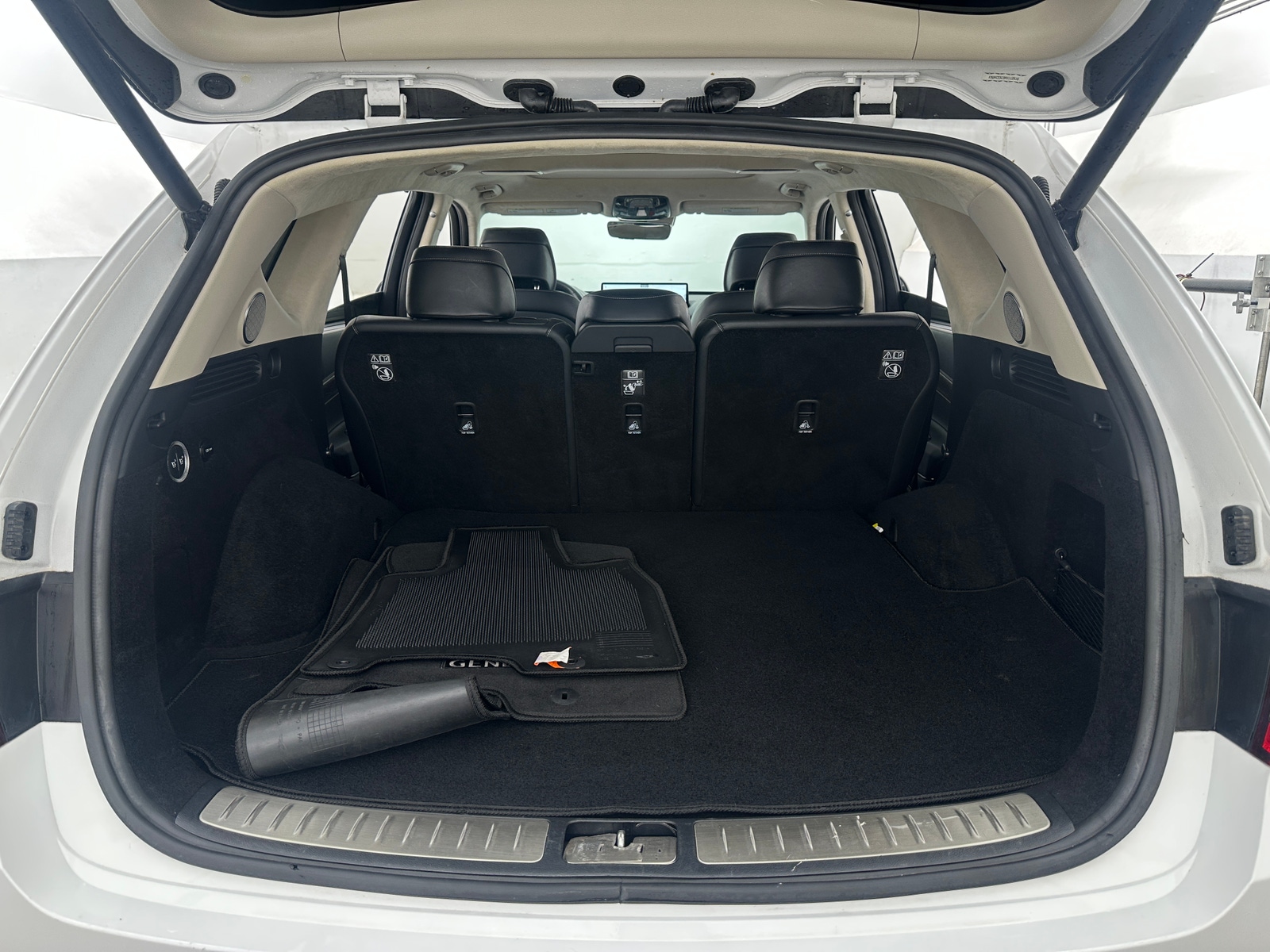 Thumbnail: 2023 Genesis GV80 - 6