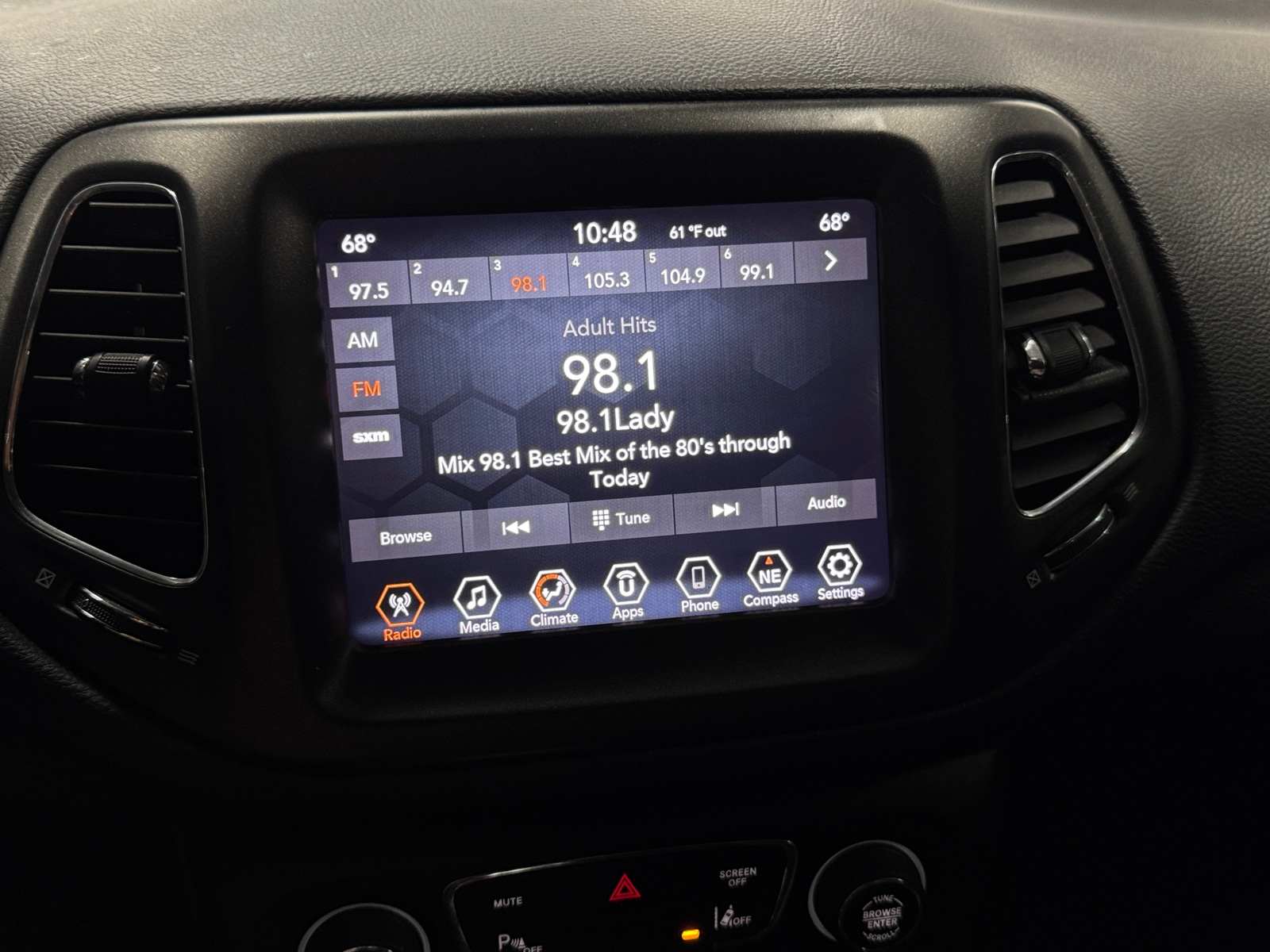 Thumbnail: 2021 Jeep Compass - 4