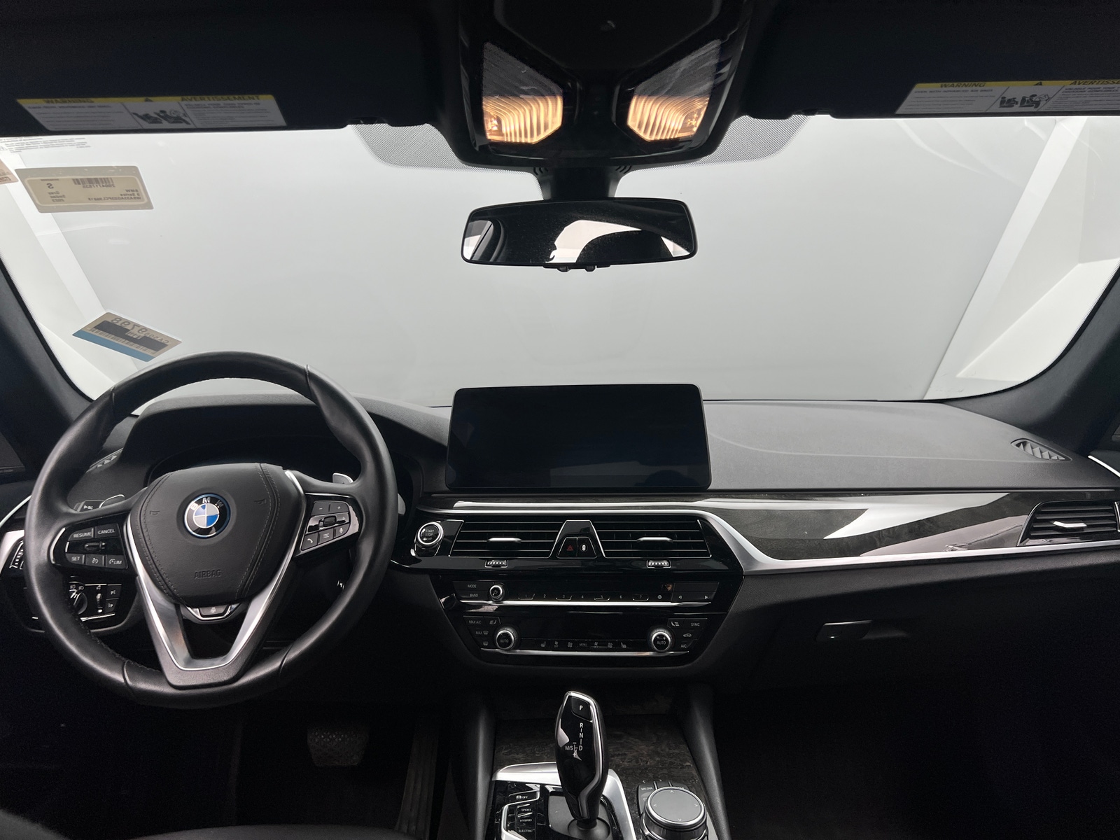 Thumbnail: 2023 BMW 5 Series - 2