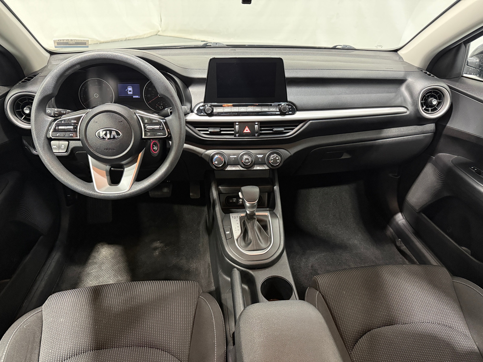 Thumbnail: 2021 Kia Forte - 3