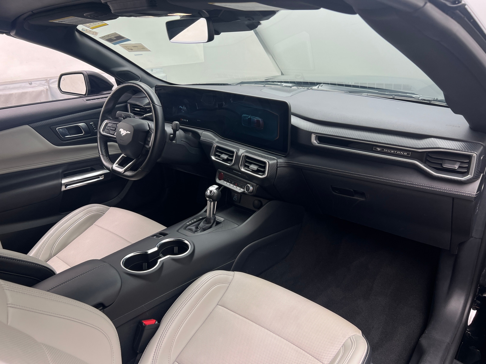 Thumbnail: 2025 Ford Mustang - 2