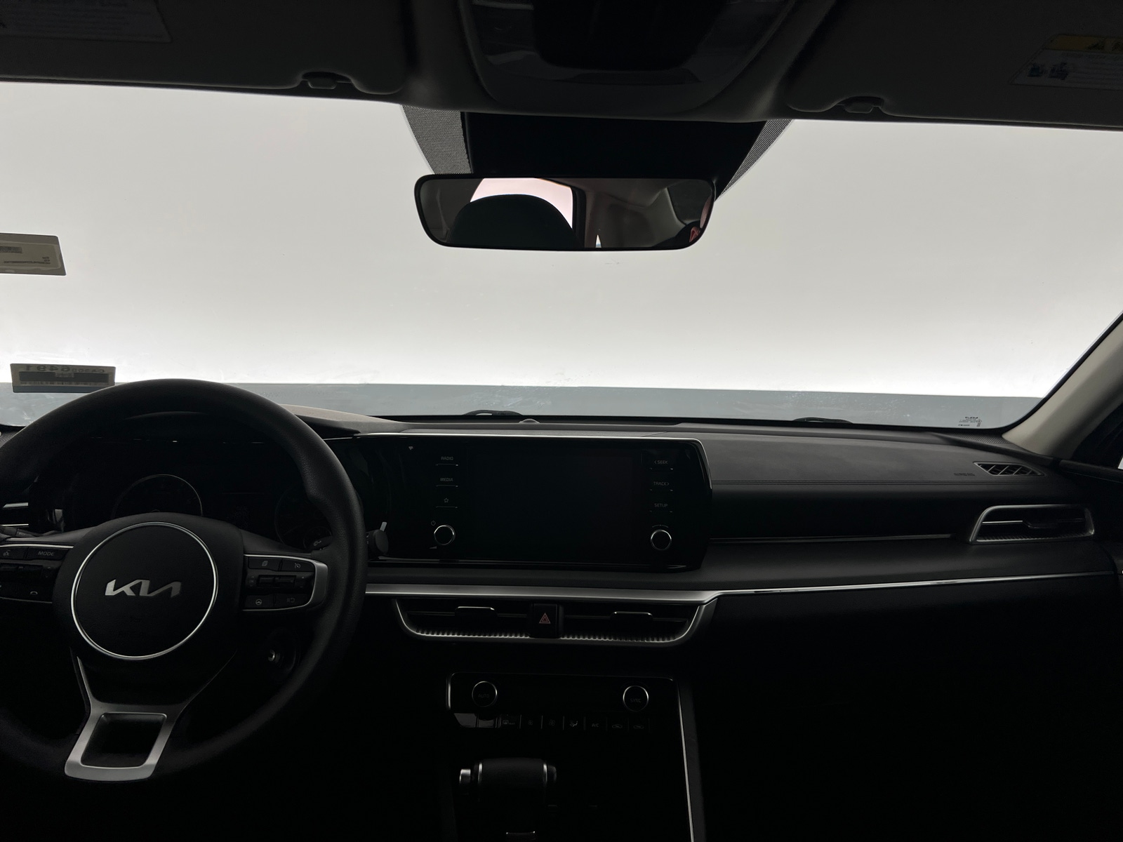 Thumbnail: 2022 Kia K5 - 3