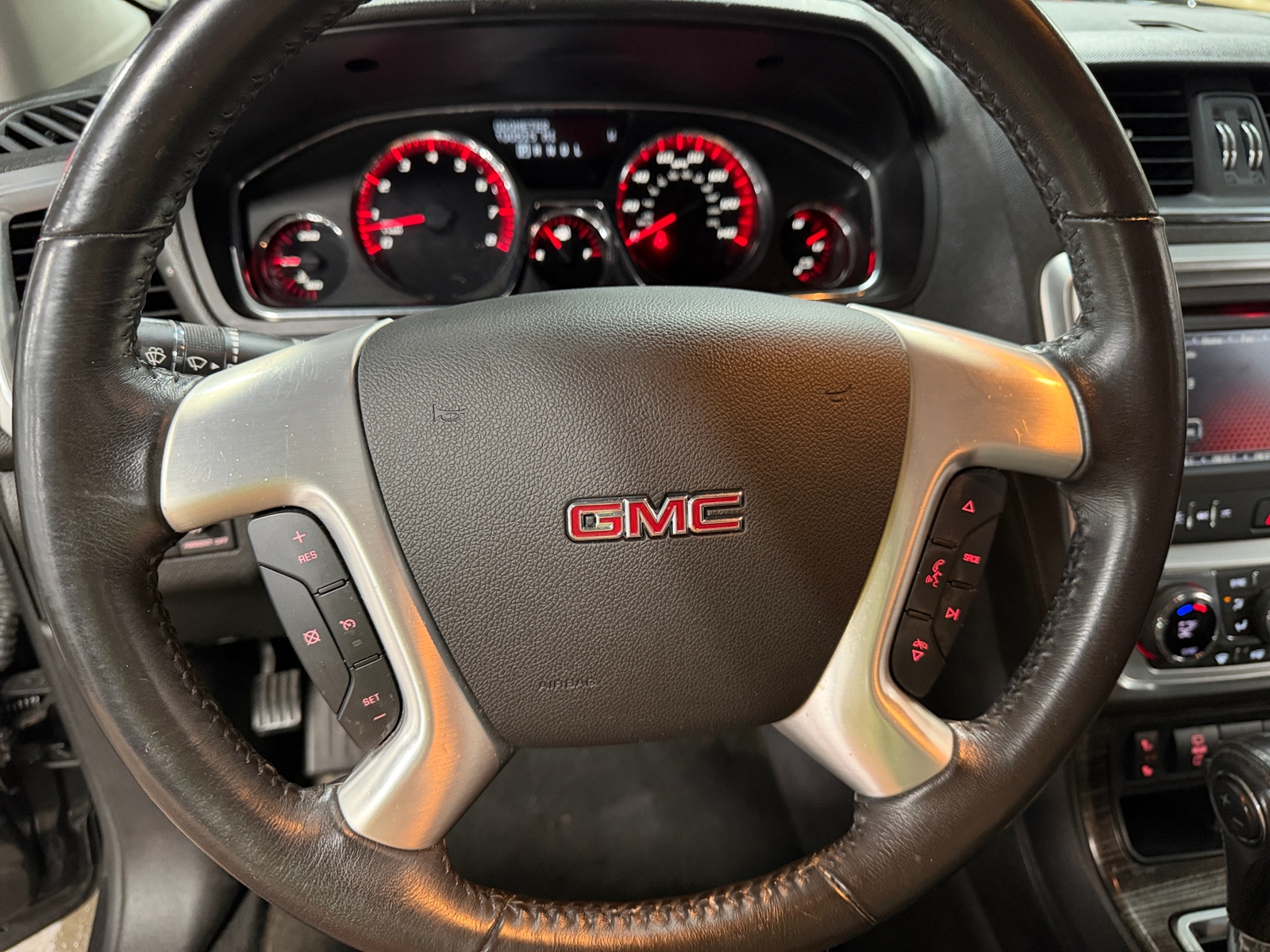 Thumbnail: 2016 GMC Acadia - 4