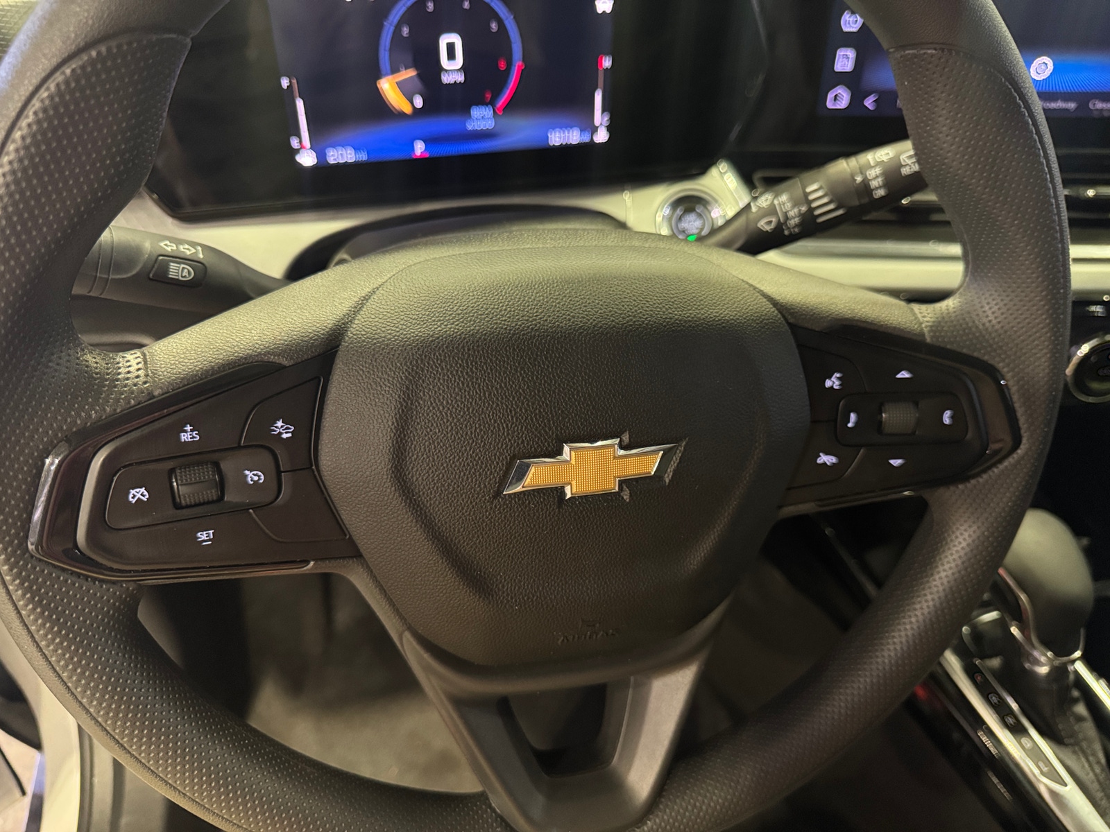 Thumbnail: 2025 Chevrolet Trax - 5