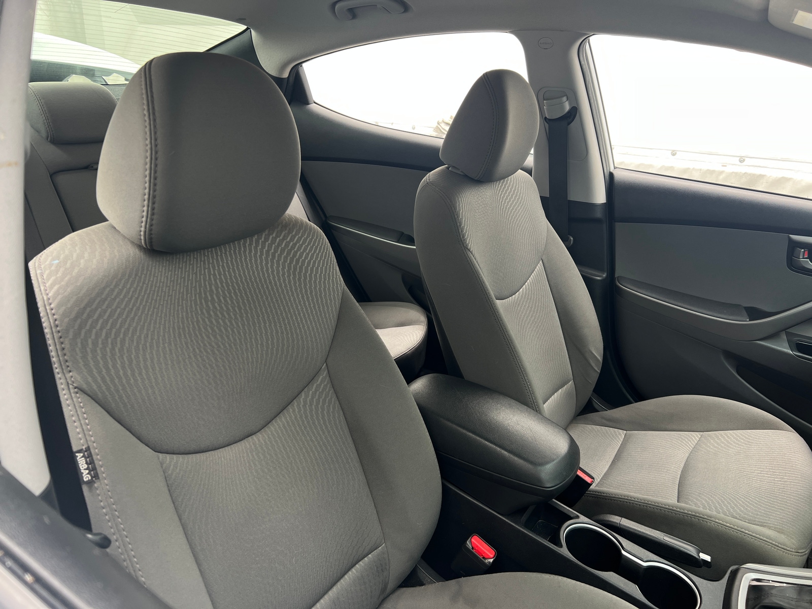 Thumbnail: 2015 Hyundai Elantra - 2