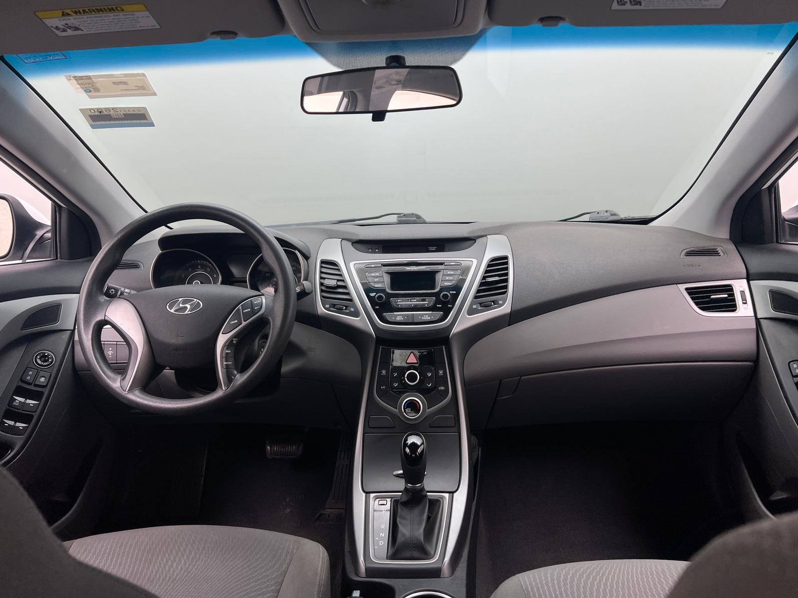 Thumbnail: 2015 Hyundai Elantra - 3