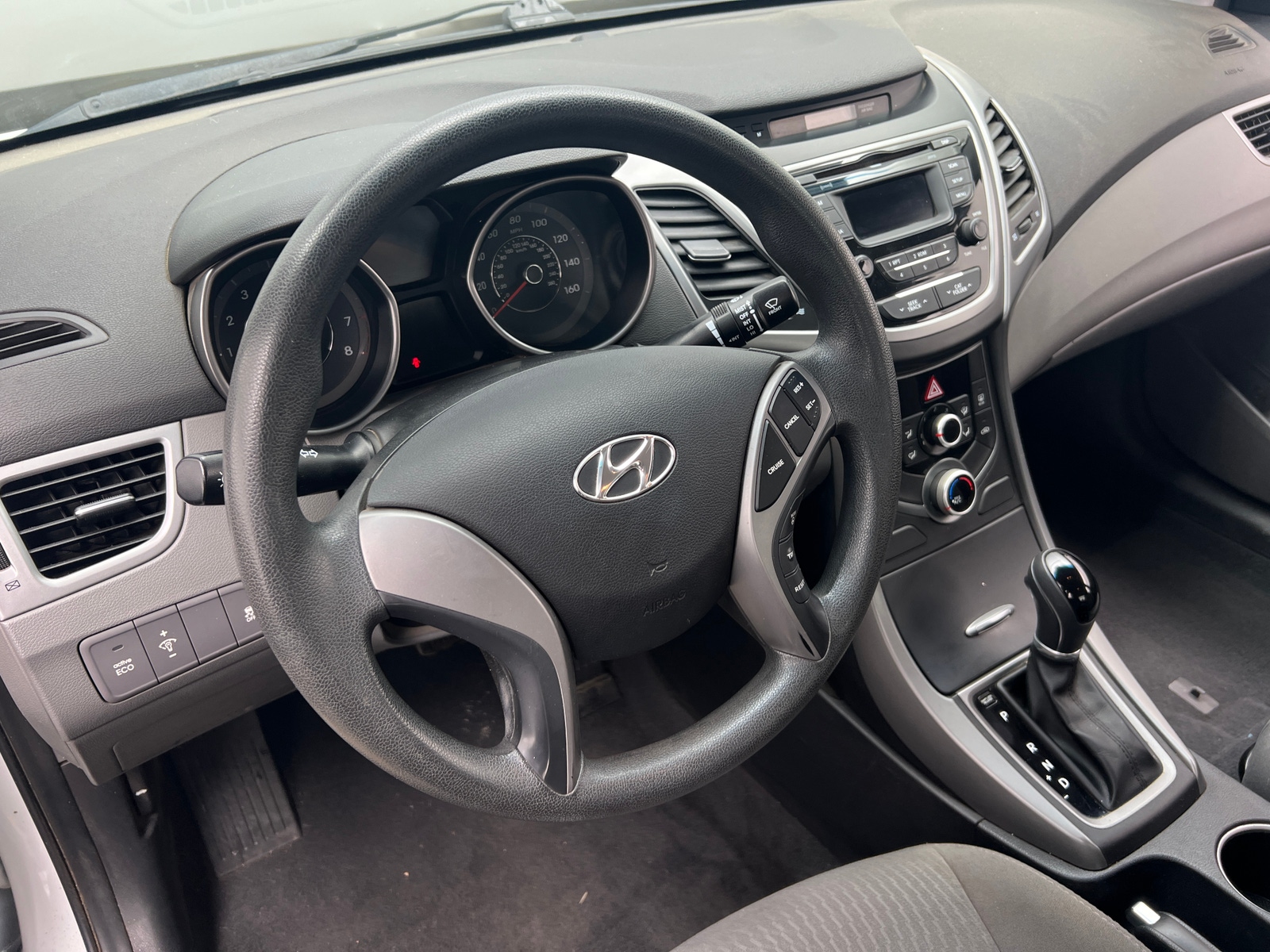 Thumbnail: 2015 Hyundai Elantra - 5