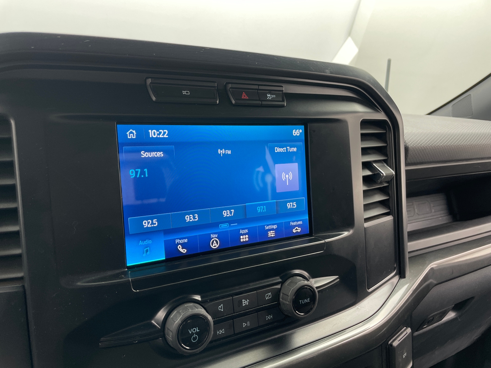 Thumbnail: 2023 Ford Econoline - 4