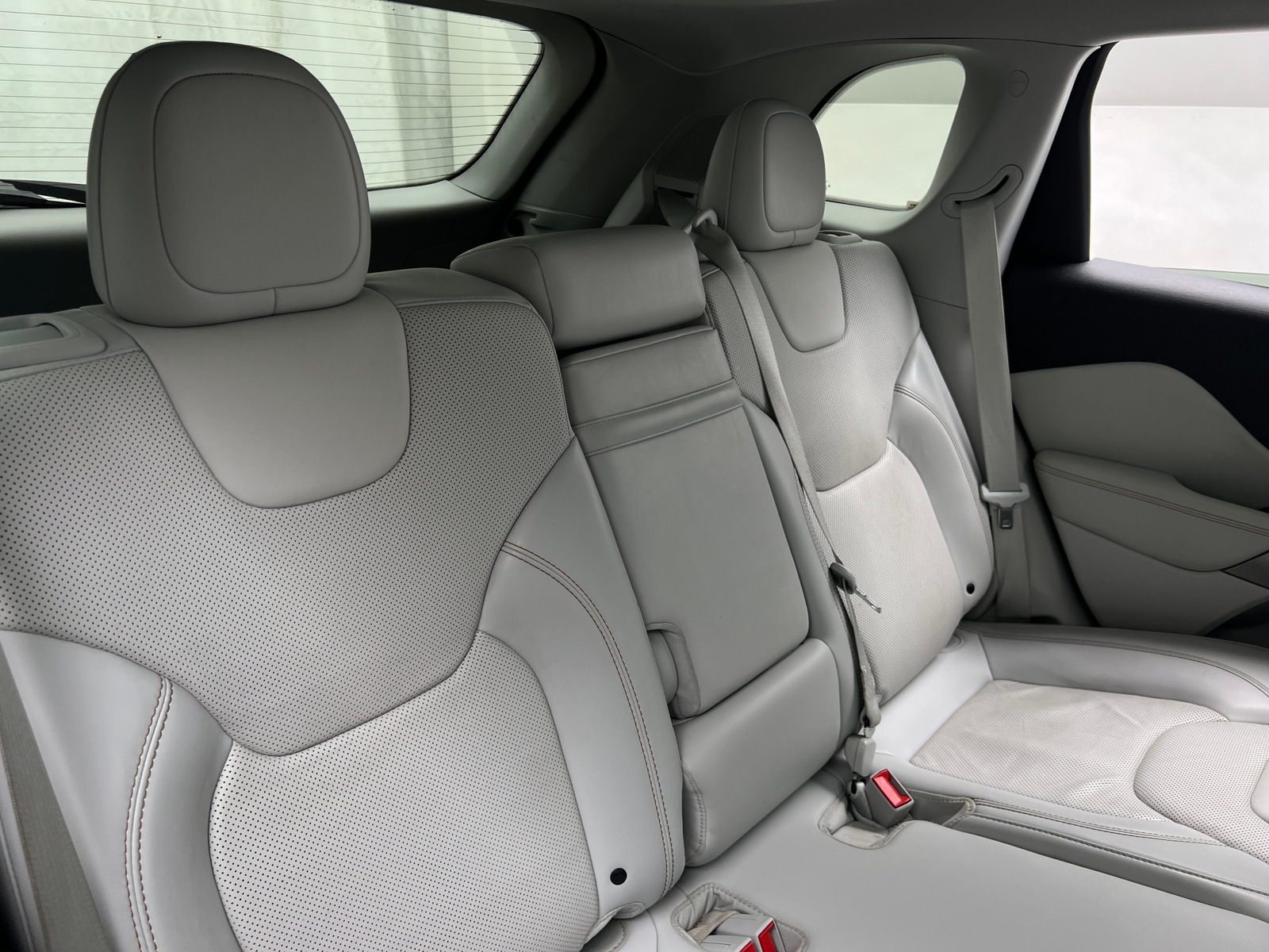 Thumbnail: 2019 Jeep Cherokee - 5