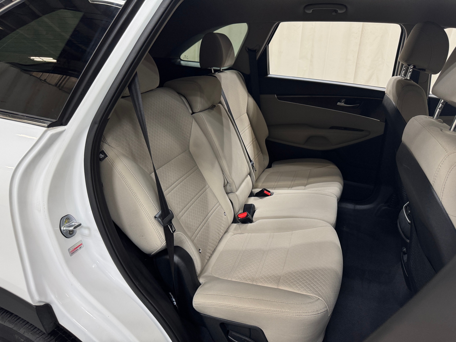 Thumbnail: 2017 Kia Sorento - 6