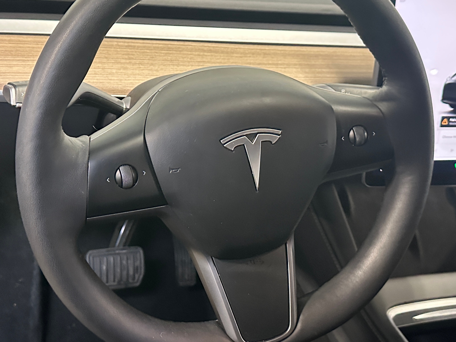 Thumbnail: 2023 Tesla Model Y - 4