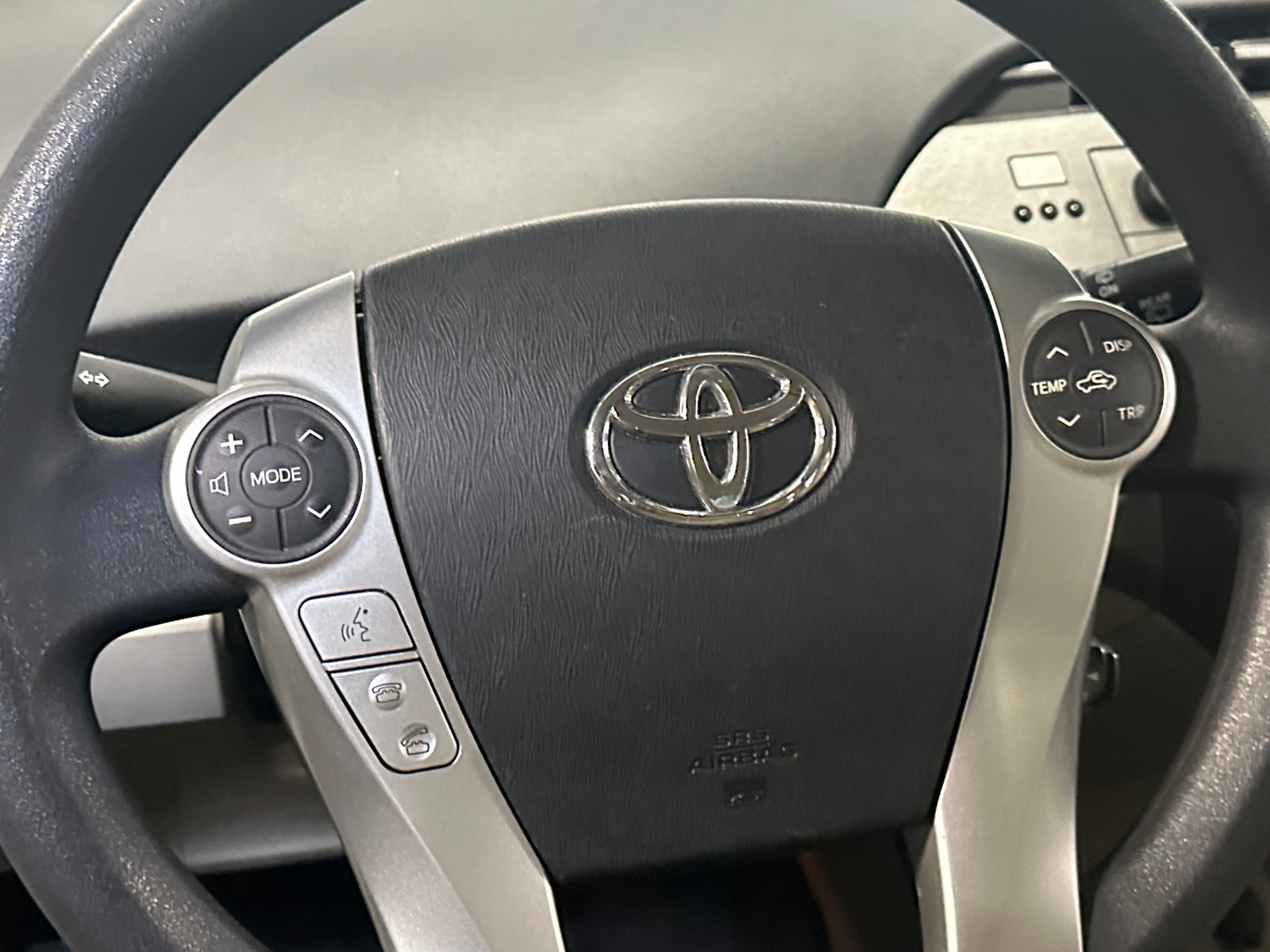 Thumbnail: 2012 Toyota Prius - 5