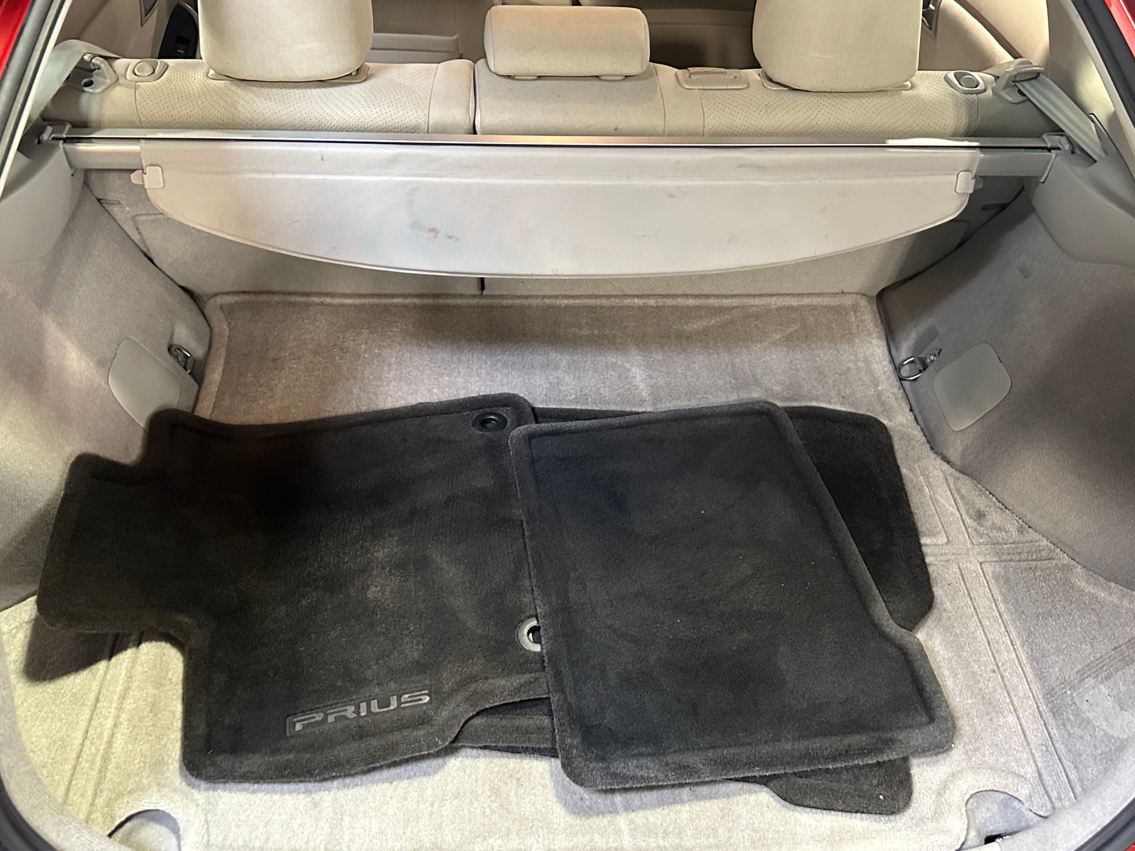 Thumbnail: 2012 Toyota Prius - 7