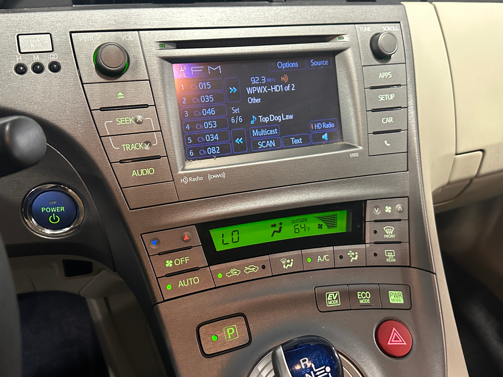 Thumbnail: 2012 Toyota Prius - 4