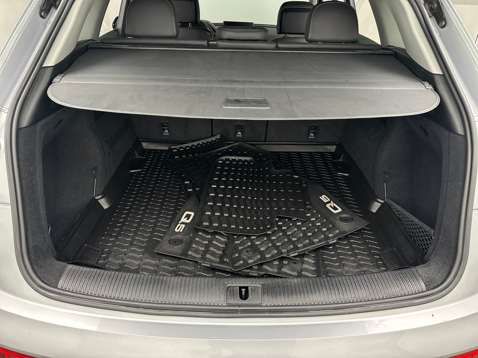 Thumbnail: 2023 Audi Q5 - 6