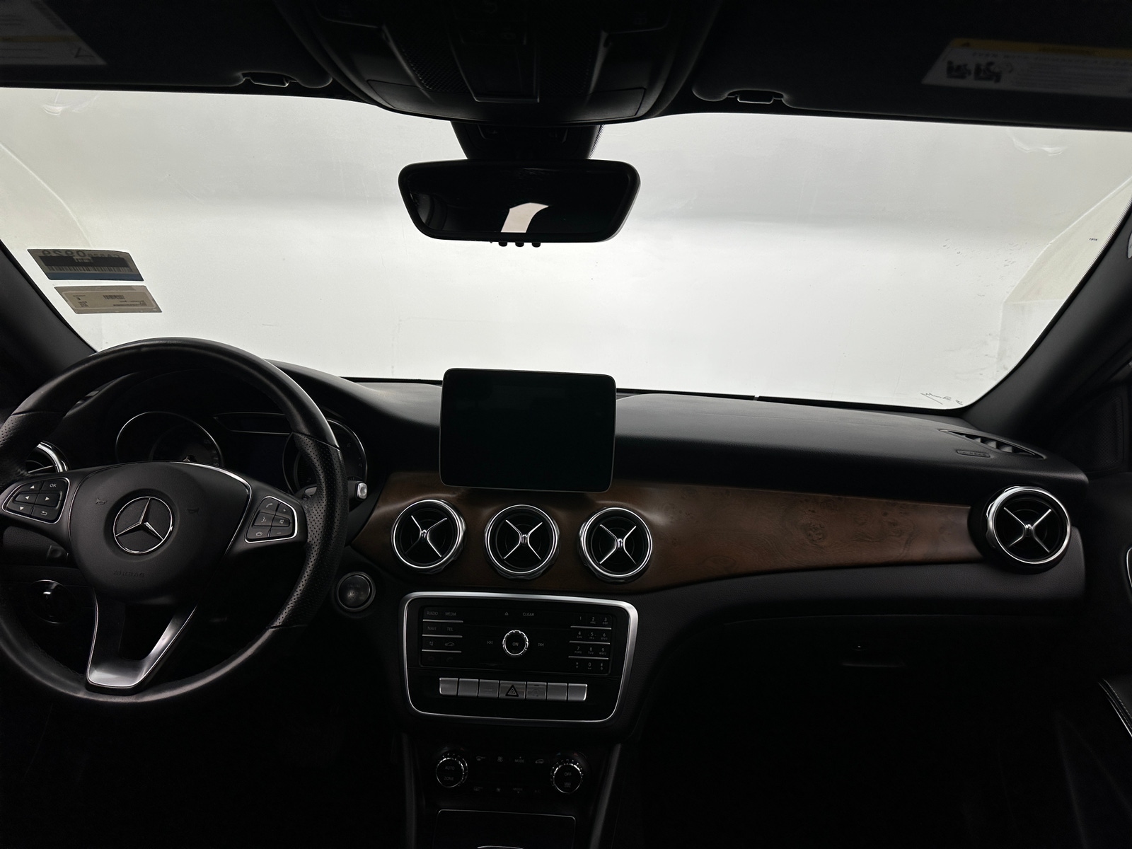 Thumbnail: 2019 Mercedes-Benz GLA - 2