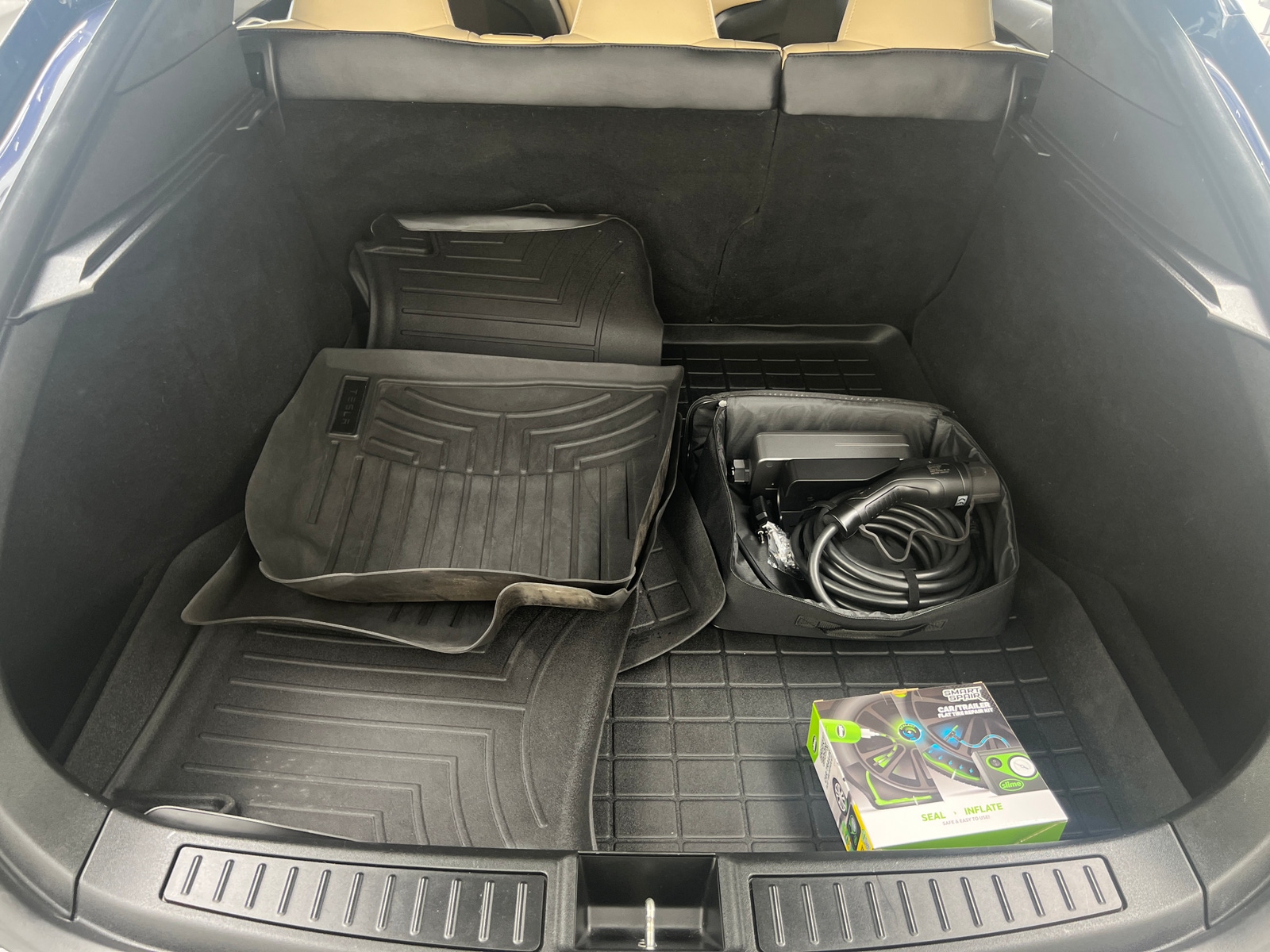 Thumbnail: 2015 Tesla Model S - 6