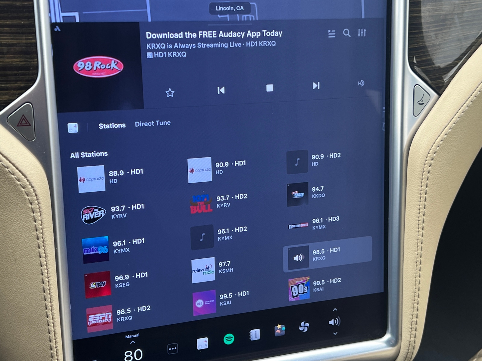 Thumbnail: 2015 Tesla Model S - 3