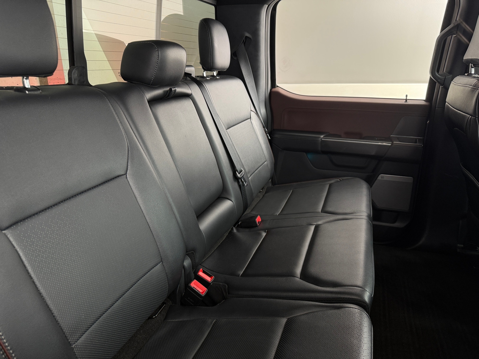 Thumbnail: 2022 Ford Econoline - 5