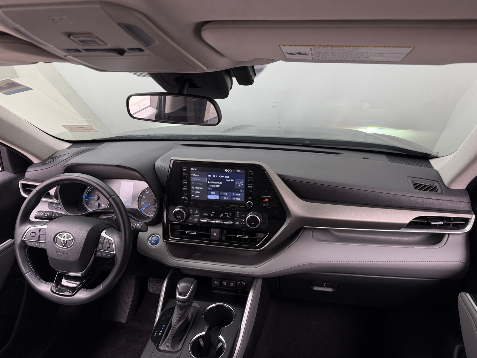 Thumbnail: 2021 Toyota Highlander - 3