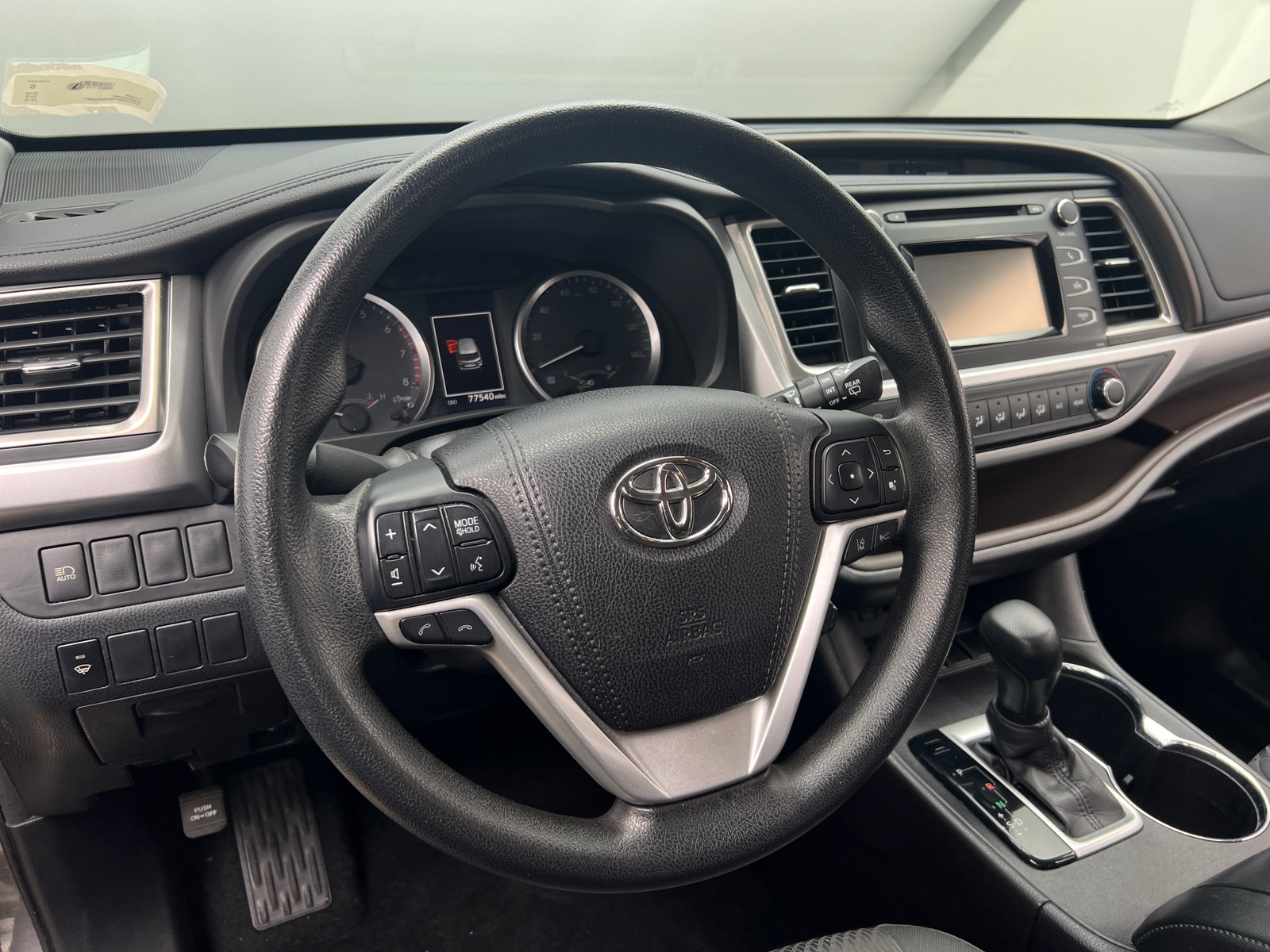 Thumbnail: 2018 Toyota Highlander - 5