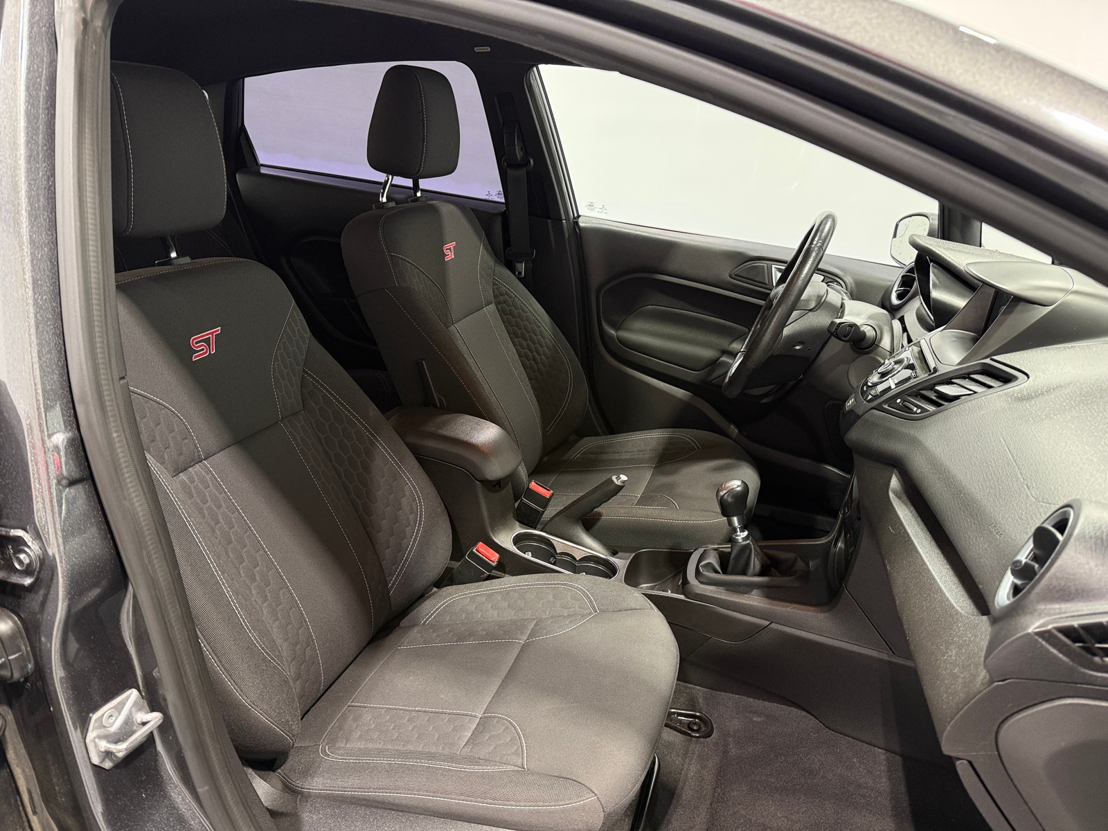 Thumbnail: 2018 Ford Fiesta - 2