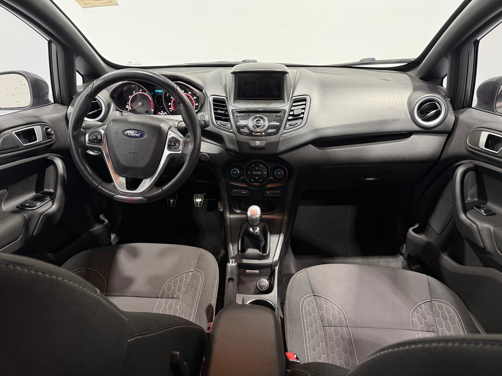 Thumbnail: 2018 Ford Fiesta - 3