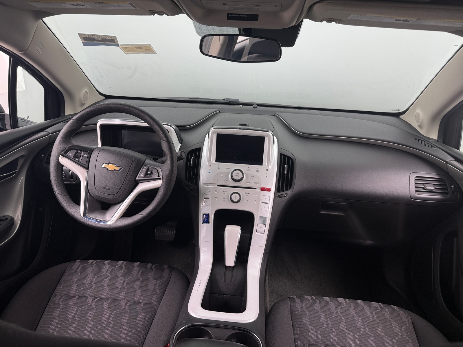 Thumbnail: 2013 Chevrolet Volt - 3