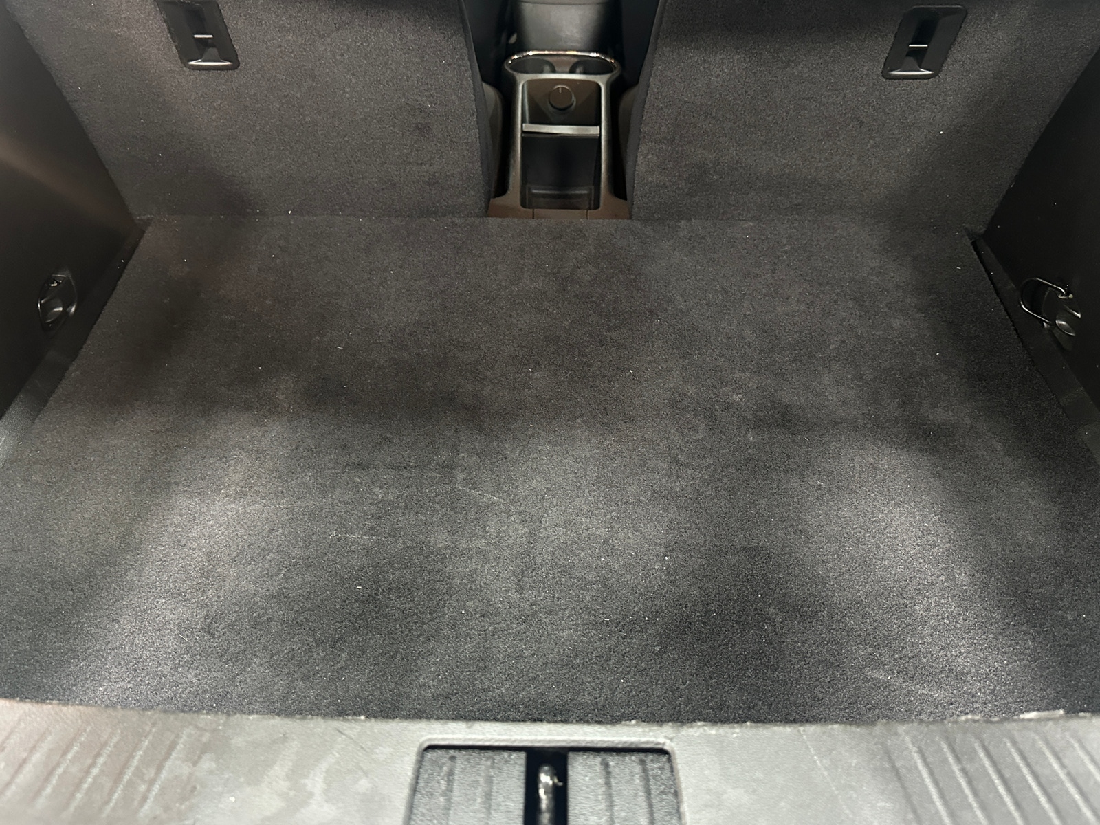 Thumbnail: 2013 Chevrolet Volt - 7