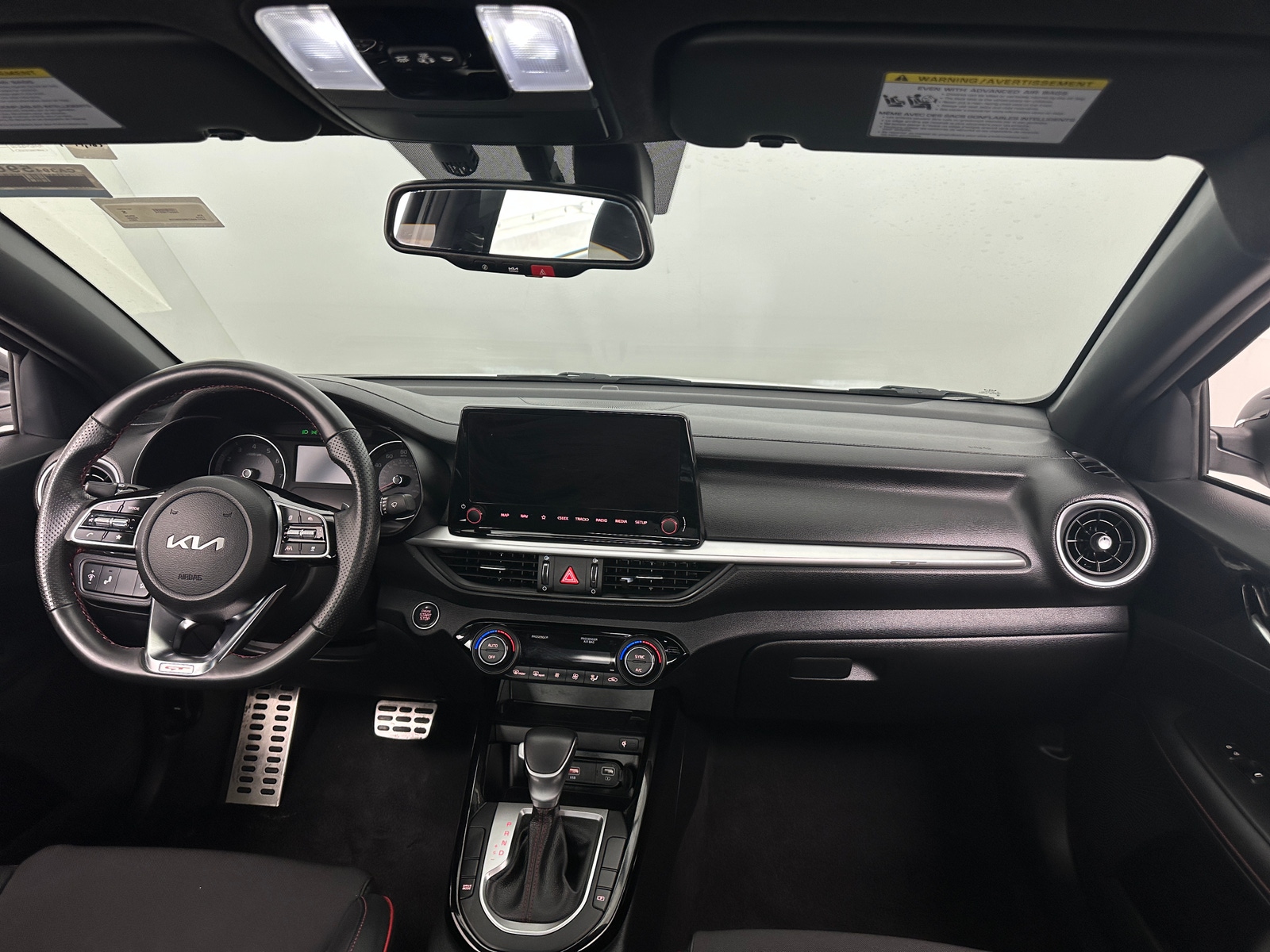 Thumbnail: 2024 Kia Forte - 3