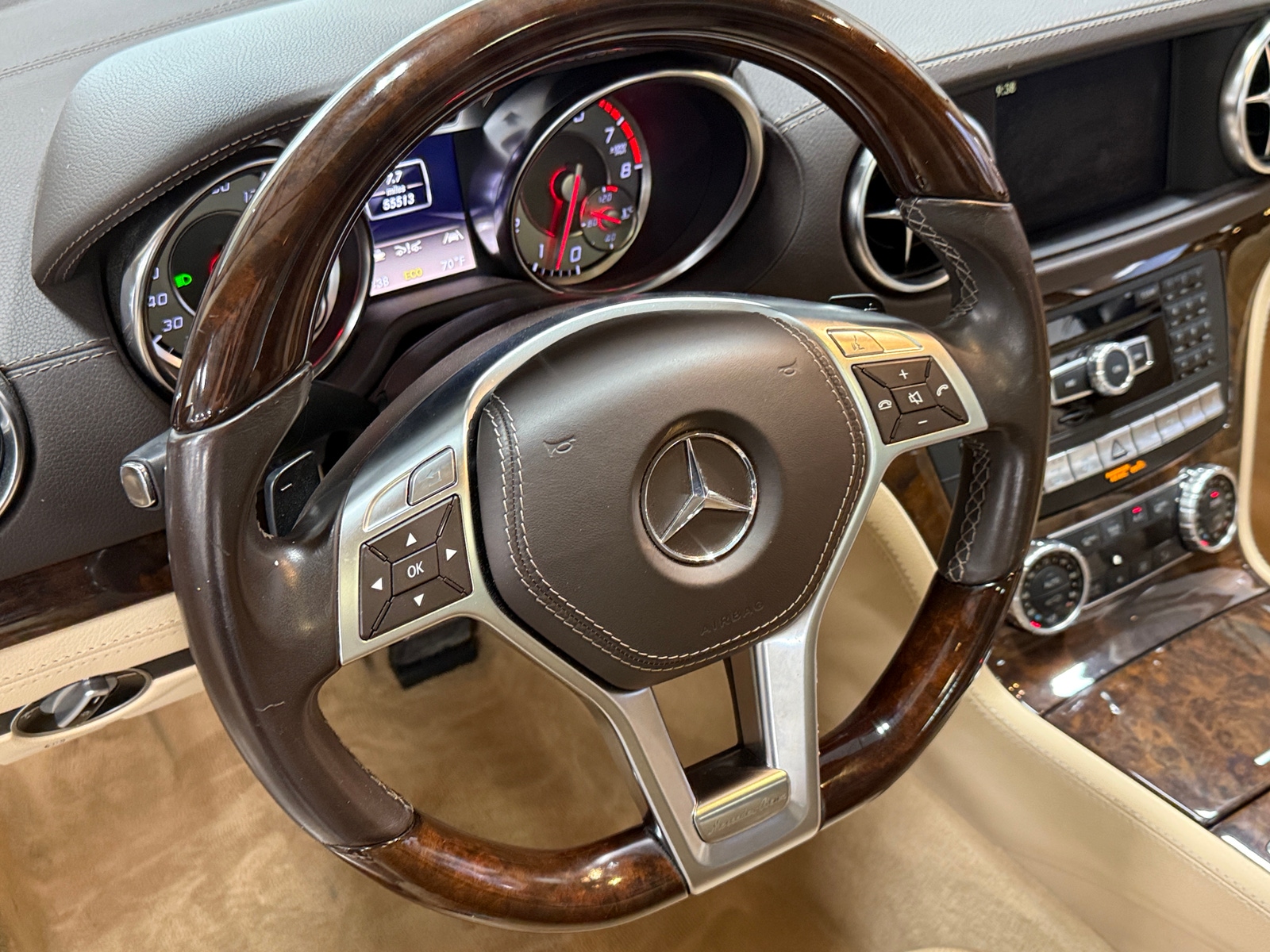 Thumbnail: 2013 Mercedes-Benz SL-Class - 4