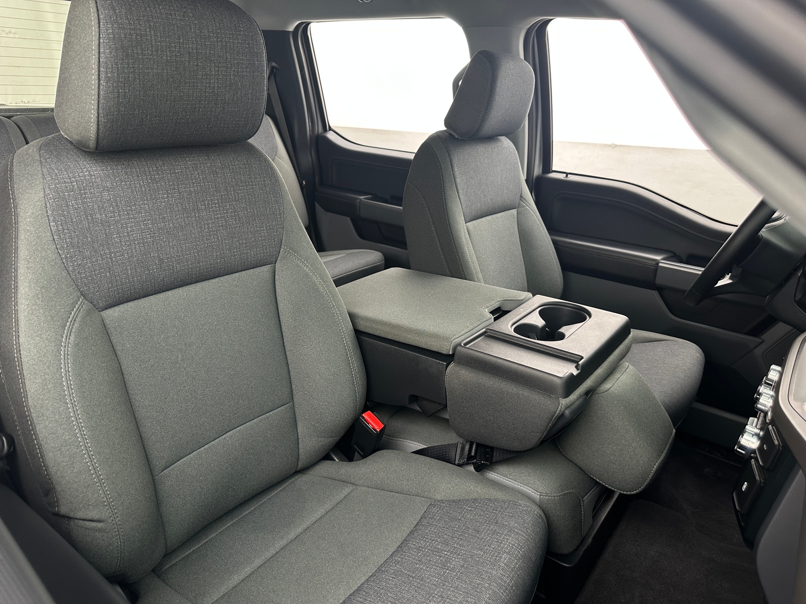 Thumbnail: 2025 Ford Econoline - 2