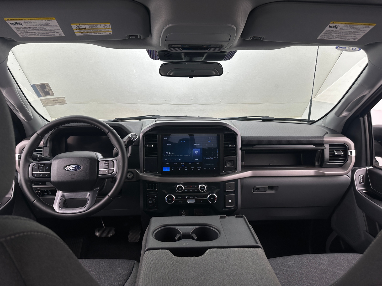 Thumbnail: 2025 Ford Econoline - 3