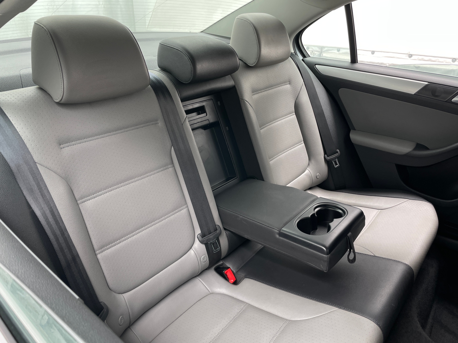 Thumbnail: 2014 Volkswagen Jetta - 5