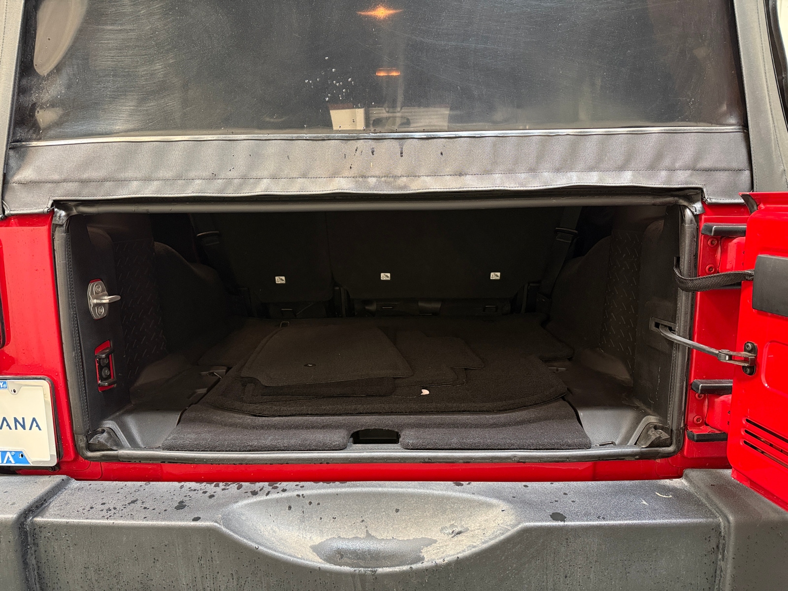 Thumbnail: 2012 Jeep Wrangler - 7