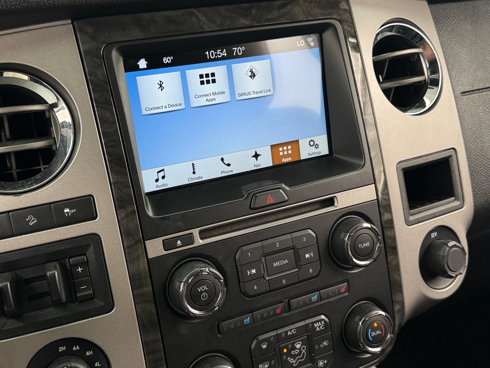 Thumbnail: 2017 Ford Expedition - 3