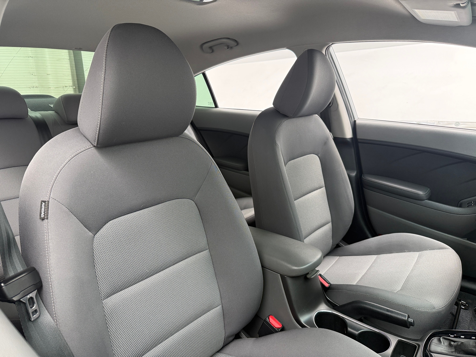 Thumbnail: 2018 Kia Forte - 2