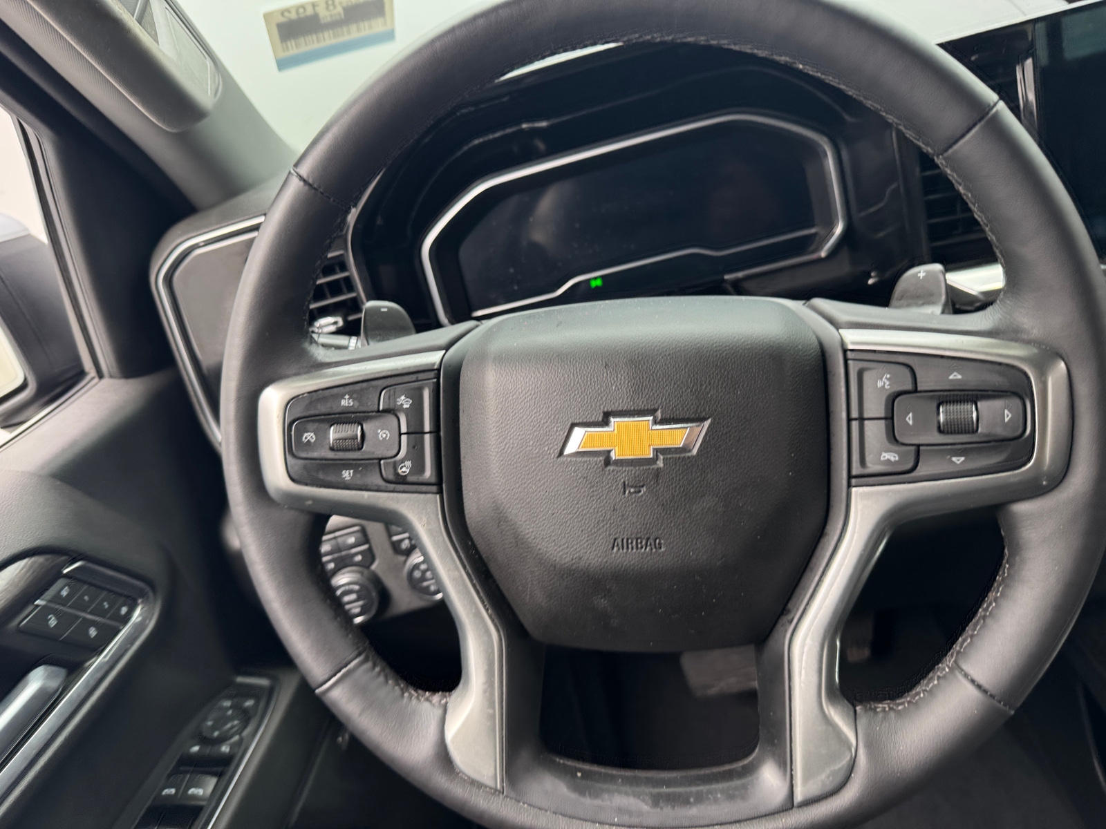 Thumbnail: 2022 Chevrolet Silverado 1500 - 4