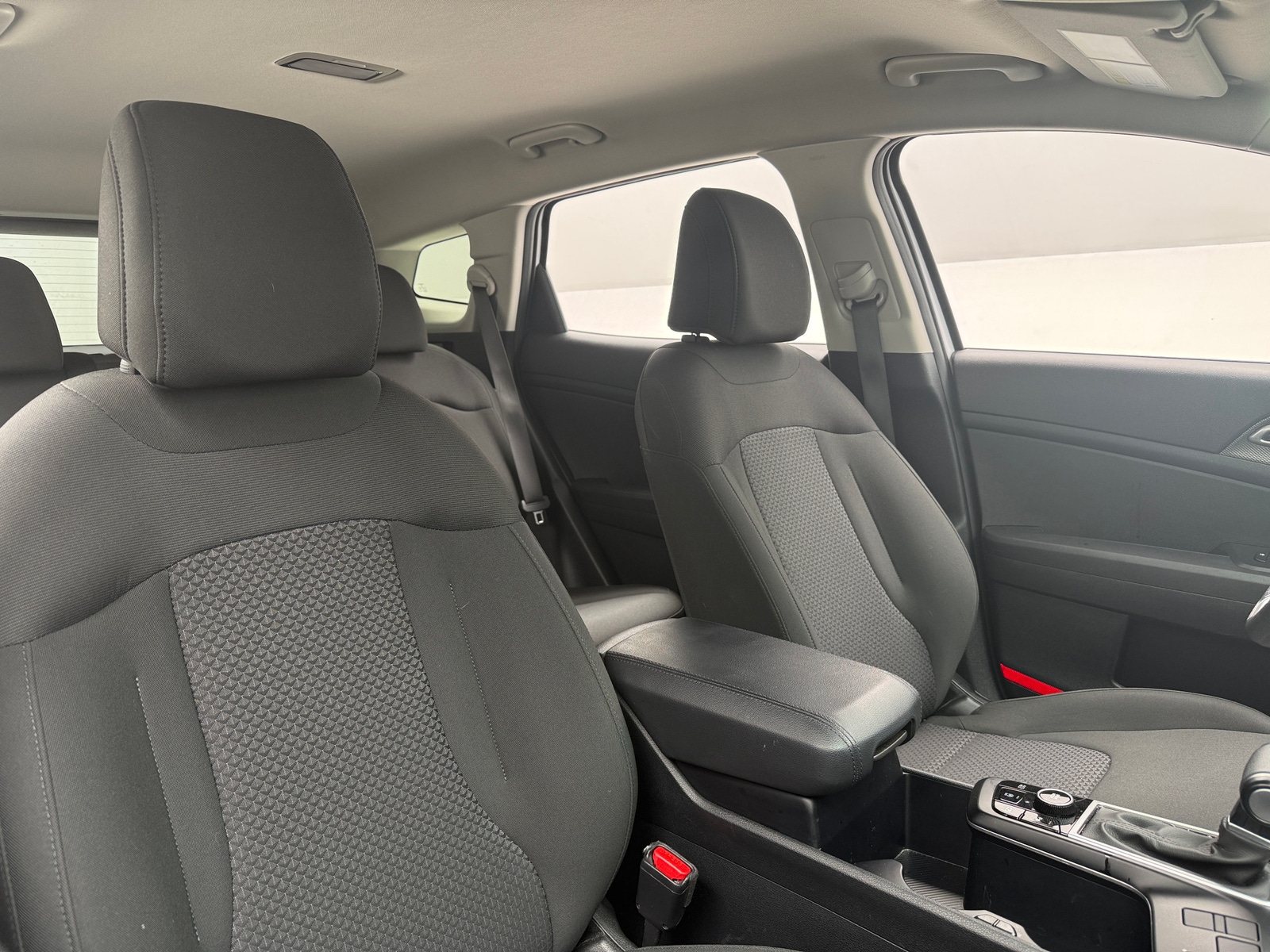 Thumbnail: 2025 Kia Sportage - 2