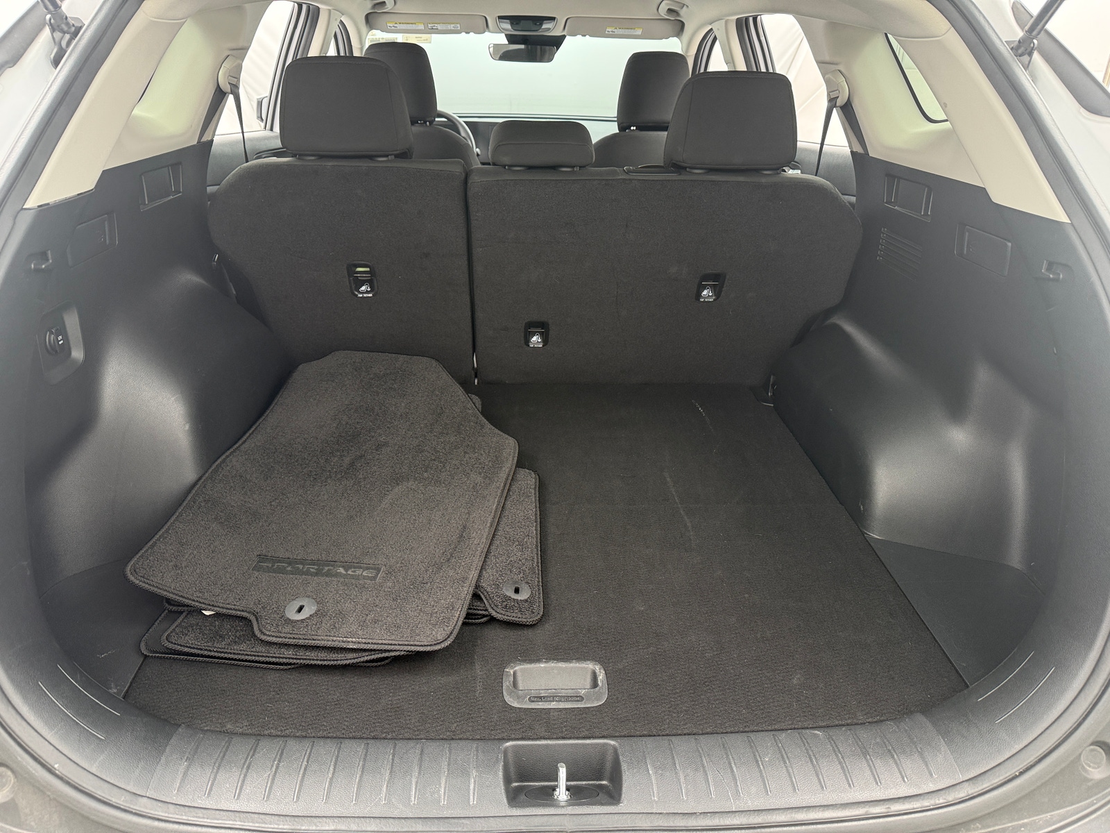 Thumbnail: 2025 Kia Sportage - 7